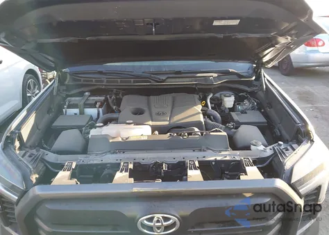 2022 Toyota Tundra Sr5 из США, поврежденный, VIN 5TFLA5DA9NX047844